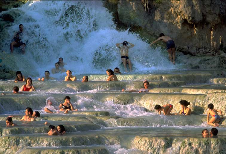 Saturnia_cascate