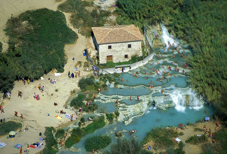 Saturnia_cascate_ae